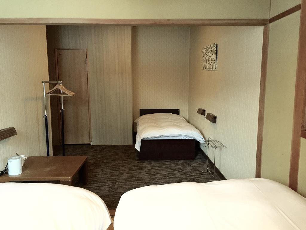 Hakuba Landmark Happo Lodge Buitenkant foto