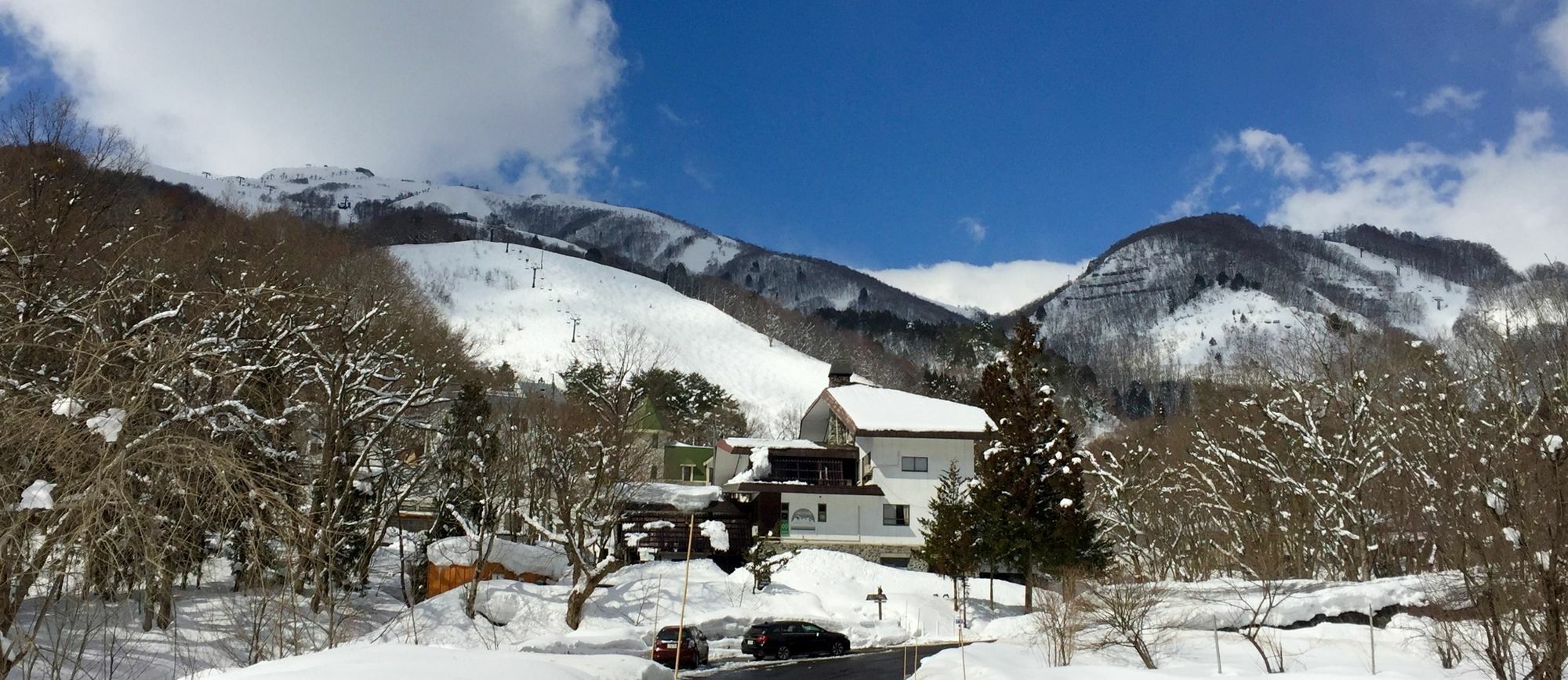 Hakuba Landmark Happo Lodge Buitenkant foto
